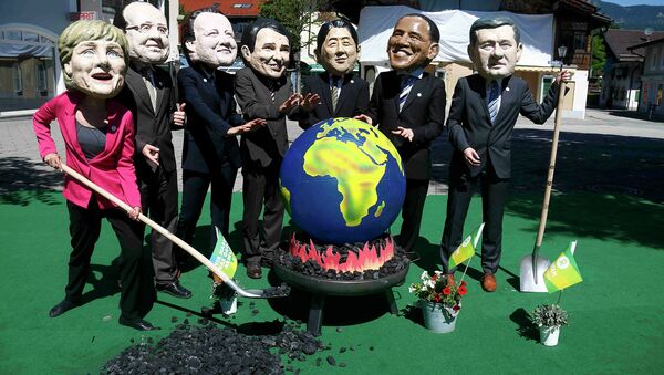 Акция протеста против саммита G7 в Гармиш-Партенкирхене. Июнь 2015