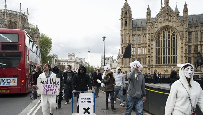 Акция Occupy Democracy в Лондоне