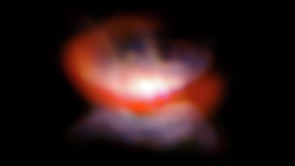 Фотография космической бабочки из созвездия Кормы, полученная телескопом VLT