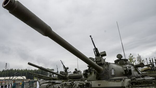 Советский средний танк Т-55 на торжественном открытии Международного военно-технического форума Армия-2015. Архивное фото