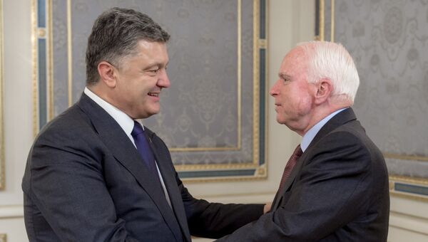Визит делегации сената США во главе с Джоном Маккейном на Украину, 20 июня 2015