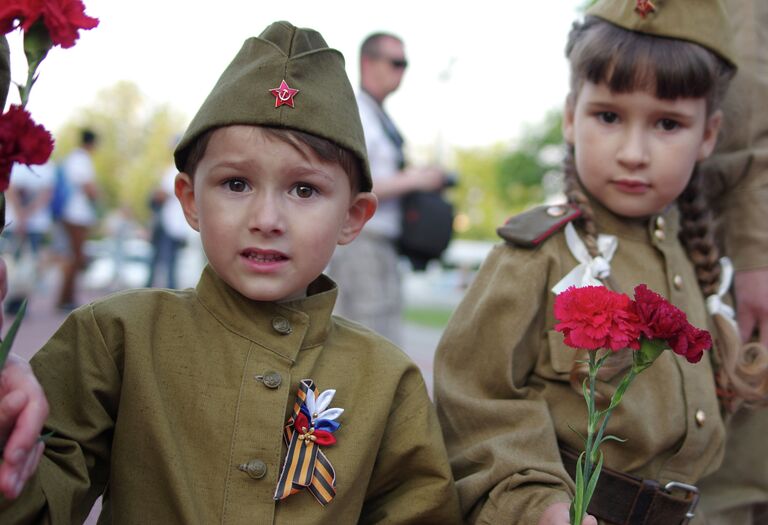 Акция Цветок жизни в Севастополе