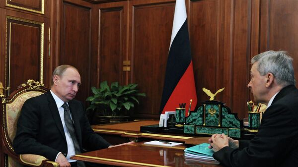 Рабочая встреча президента РФ В.Путина с президентом Российской академии медицинских наук И. Дедовым