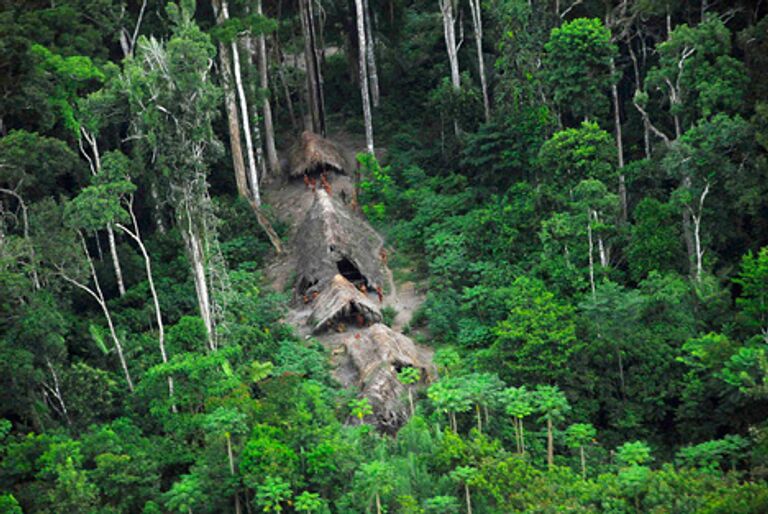 REUTERS/Funai-Frente de Protecao Etno-Ambiental Envira/Handout