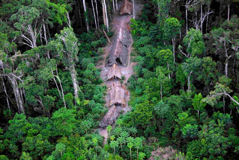 REUTERS/Funai-Frente de Protecao Etno-Ambiental Envira/Handout 