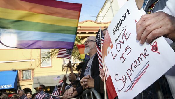 Торжества по случаю легализации однополых браков в Сан-Франциско