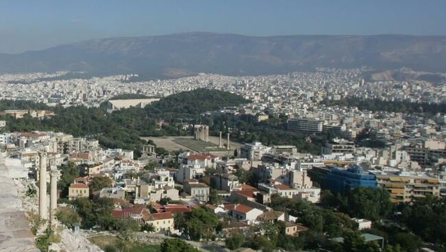 Вид на Афины со смотровой площадки. Греция. Архивное фото