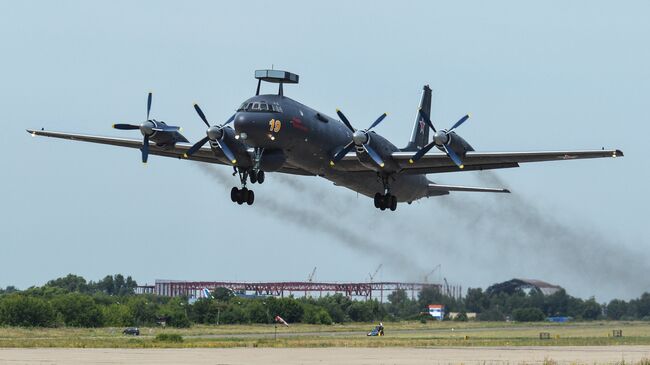 Противолодочный самолет Ил-38Н. Архивное фото