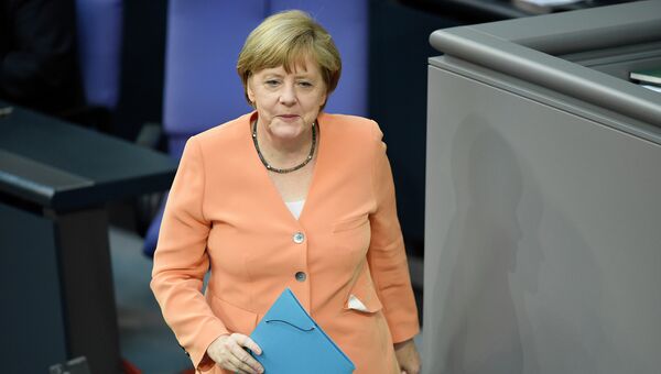 Канцлер Германии Ангела Меркель перед выступлением в бундестаге. Архивное фото