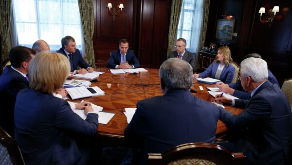 Премьер-министр РФ Д.Медведев провел встречу с руководством партии Единая Россия. Архивное фото