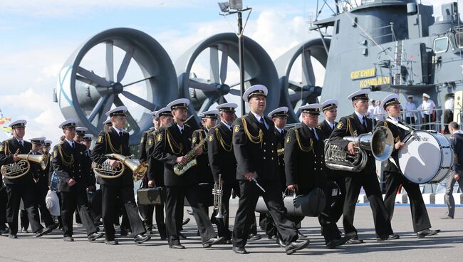 Международный военно-морской салон в Санкт-Петербурге