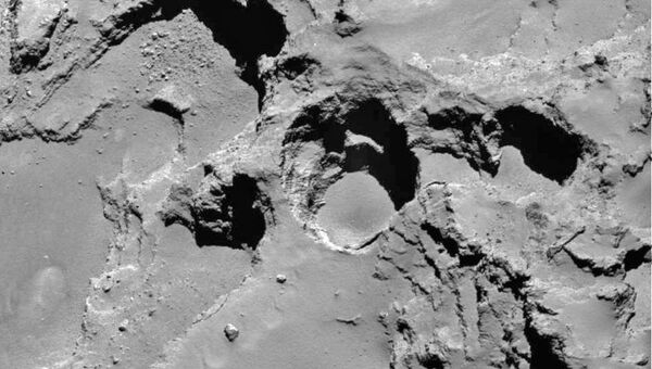 Изображение поверхности кометы 67P/Чурюмова-Герасименко