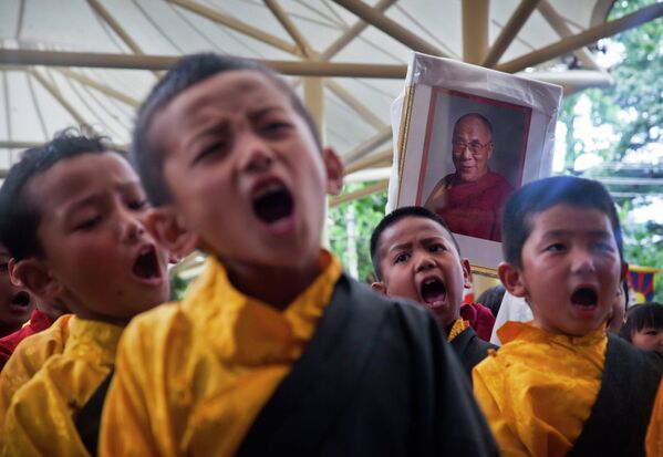 Празднование 80-го дня рождения Далай-ламы в  Дармсале, Индия