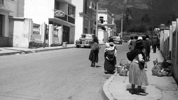 На одной из улиц города Кито. Архивное фото