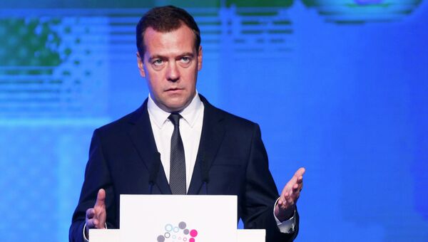 Председатель правительства России Дмитрий Медведев выступает на международной промышленной выставке Иннопром-2015 в Екатеринбурге