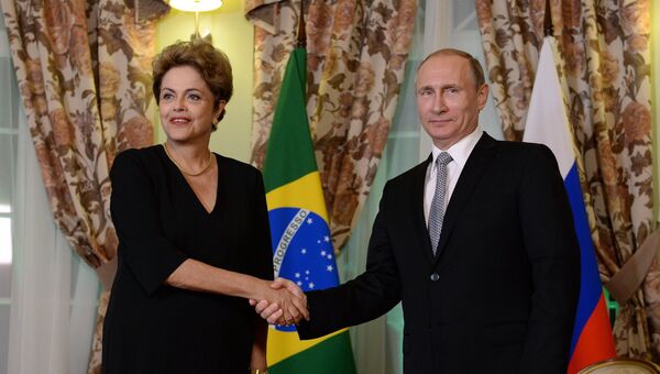 Беседа Президента Российской Федерации Владимира Путина с Президентом Бразилии Дилмой Руссефф