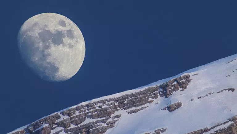 Луна и Антелао Луна и Антелао