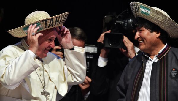 Папа Франциск и президент Боливии Эво Моралес