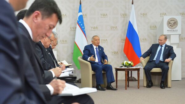 Беседа Президента Российской Федерации Владимира Путина с Президентом Узбекистана Исламом Каримовым. Архивное фото