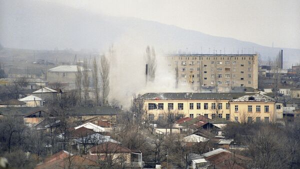 Город Аскеран и его окрестности в Нагорном Карабахе. Военные будни 1992 года. Архив