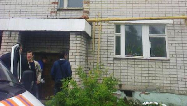 Фасад жилого дома обрушился в Ярославле