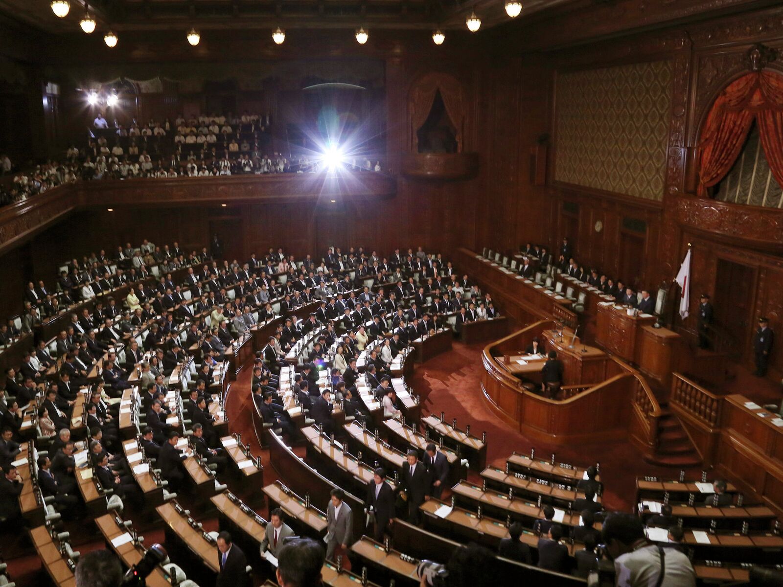 парламент японии