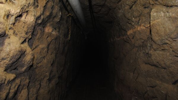 Подземный ход, вырытый для побега наркобарона Коротышки Гусмана. Архивное фото