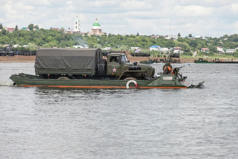 Всеармейское соревнование понтонно-переправочных подразделений инженерных войск Открытая вода