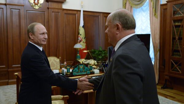 Президент России В.Путин провел встречу с лидером КПРФ Г.Зюгановым