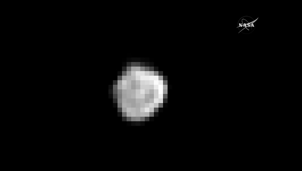 Фотография Никты, спутника Плутона. Камера LORRI
