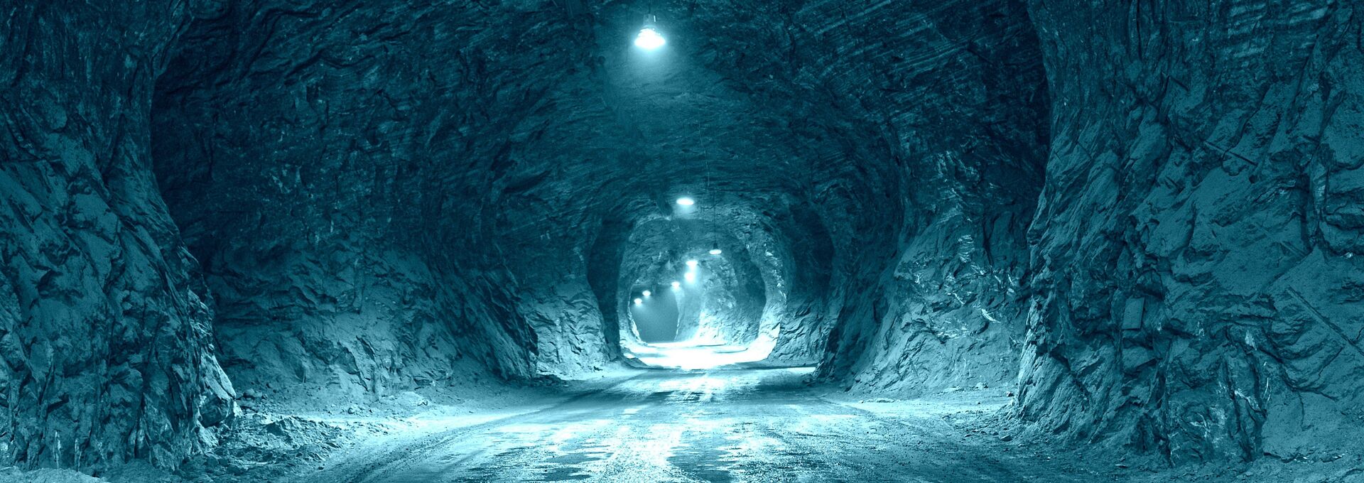 Автомобильный туннель в соляной пещере - РИА Новости, 1920, 19.11.2020