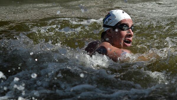 Чэд Хо (ЮАР) на дистанции 5 км на открытой воде среди мужчин на XVI чемпионате мира по водным видам спорта в Казани