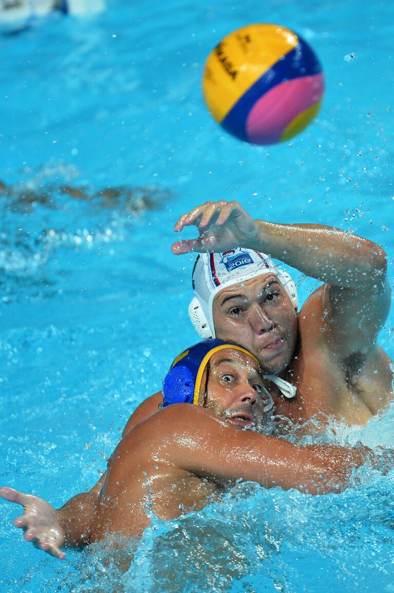 Матч по водному поло Сербия - Черногория на Чемпионате мира FINA 2015