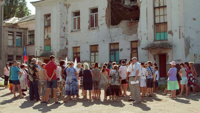 Годовщина обстрела школы № 39 в Луганске