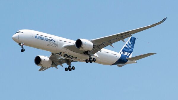 Самолет Airbus A350. Архивное фото
