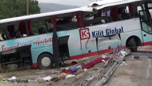 Место аварии экскурсионного автобуса в Турции