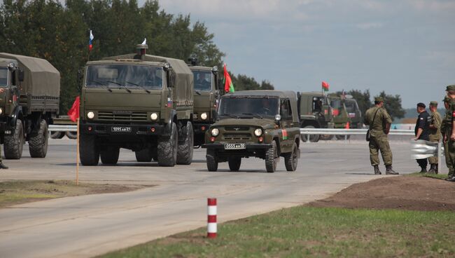 Сборная военных автомобилистов из России на конкурсе Мастера автобронетанковой техники Армейских международных игр-2015