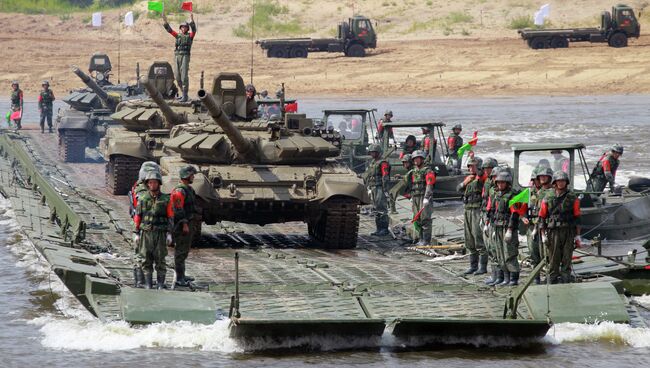 Состязания подразделений инженерных войск Открытая вода. Архивное фото