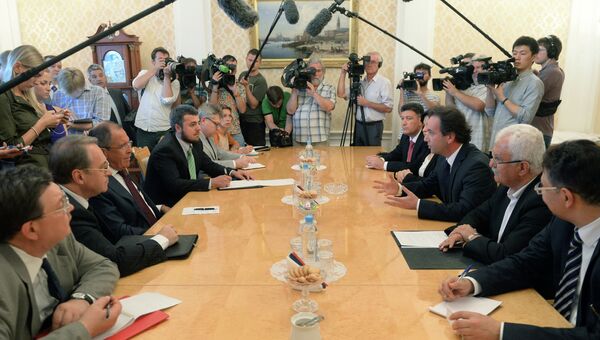 Встреча главы МИД РФ С.Лаврова с главой Национальной коалиции оппизиции Сирии Х.Ходжей