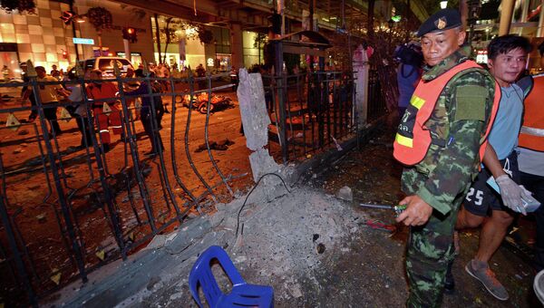 Полицейский на месте взрыва бомбы в центре Бангкока