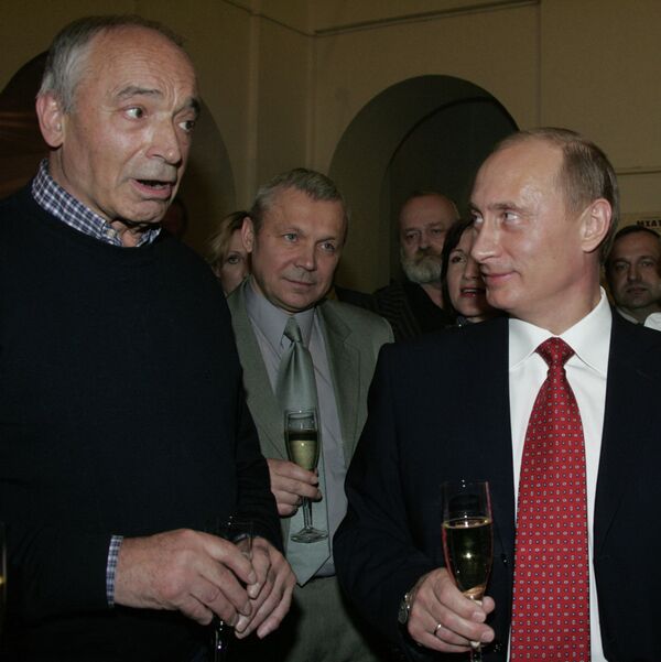 Президент РФ посетил Актер Валентин Гафт и президент РФ Владимир Путин