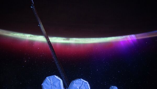 Полярное сияние сфотографировали с борта МКС