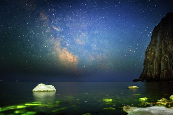 Ночное небо из бухты Саган-Заба на озере Байкал