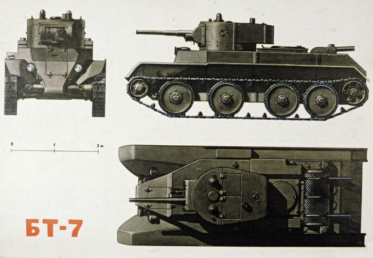 Легкий колесно-гусеничный танк БТ-7