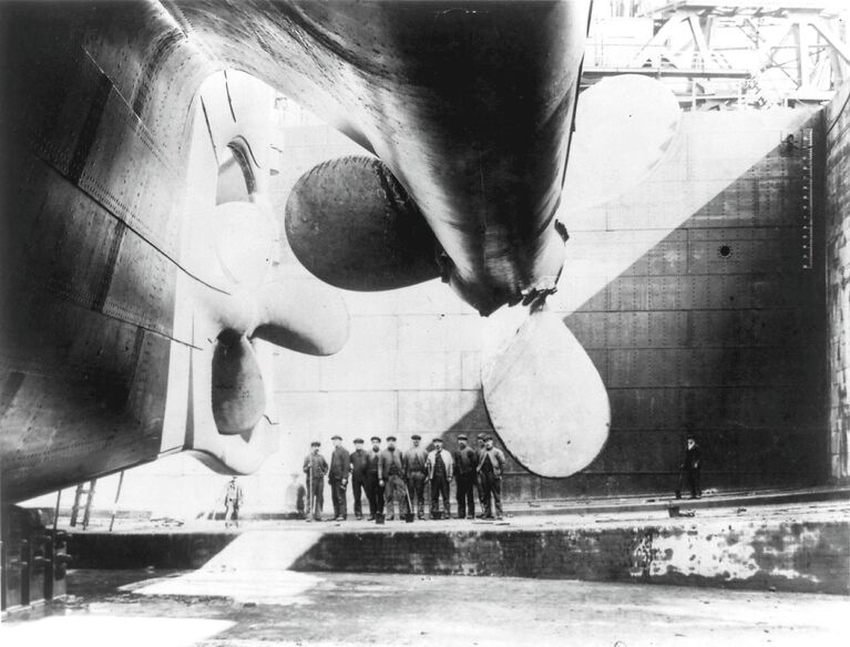 Винты Олимпика идентичные винтам Титаника во время строительства