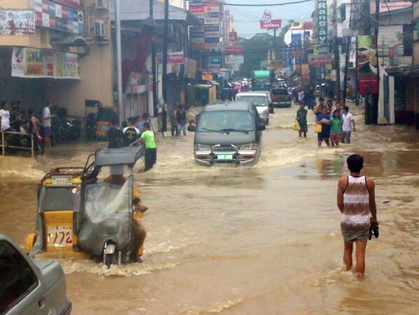 Последствия тайфуна Гони. Кандон Сити, Илокос Сур, Филиппины