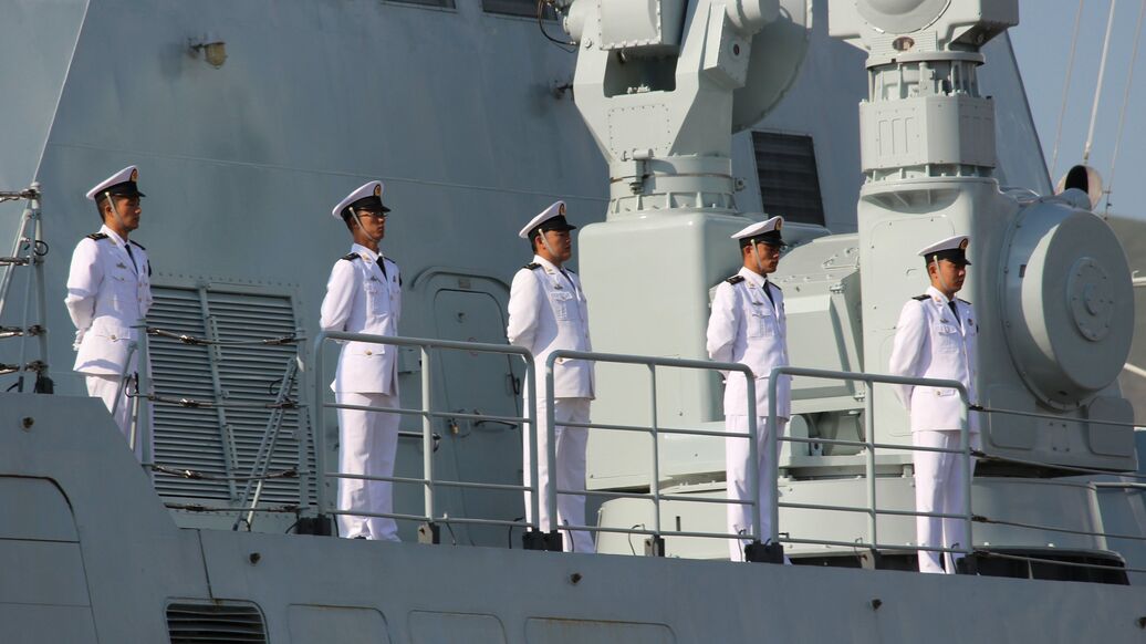 "Для прорыва островных цепей". Китай дал мощный ответ Пентагону