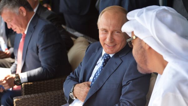 Президент РФ В.Путин посетил Международный авиационно-космический салон МАКС-2015