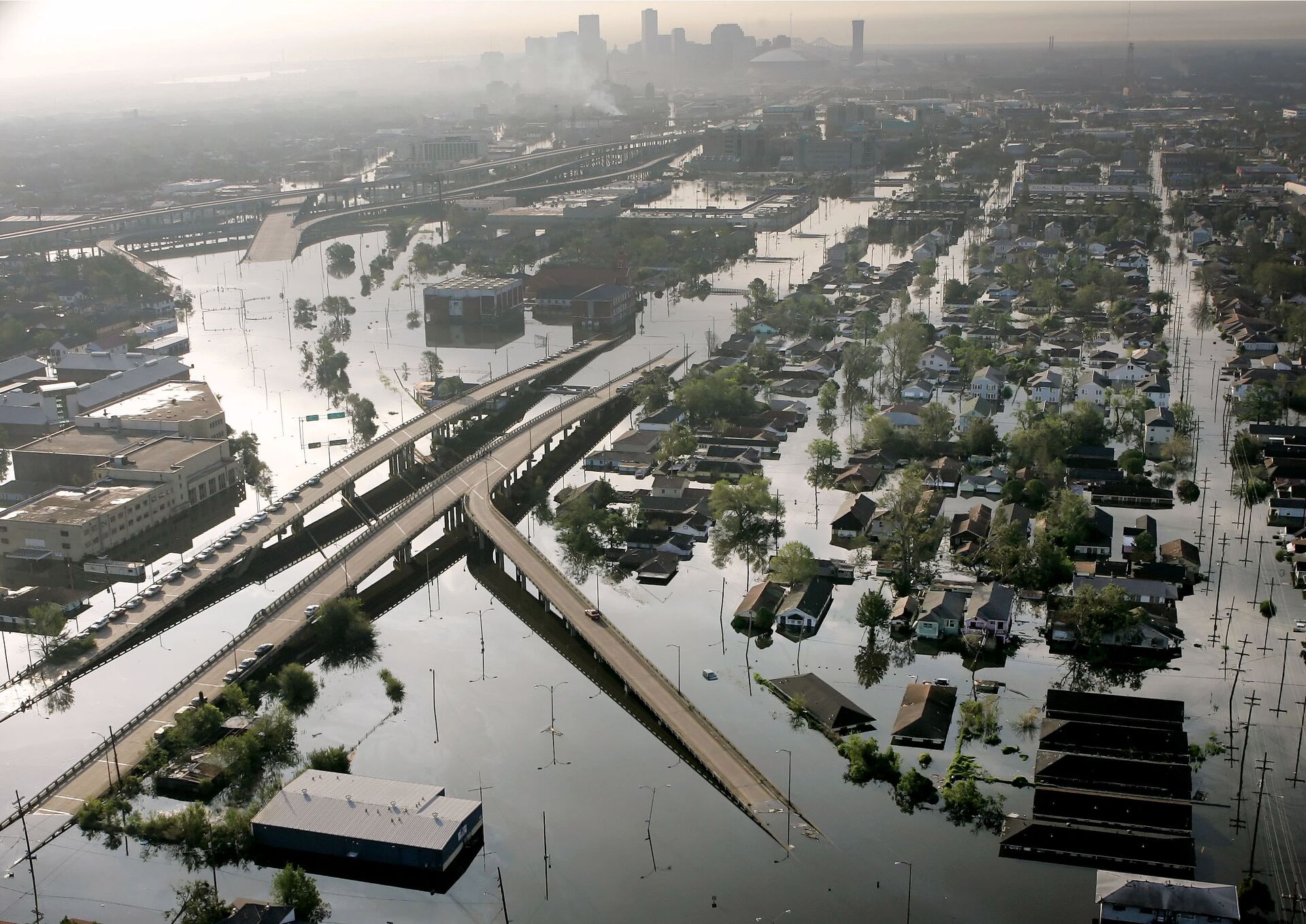 Вид затопленного в результате урагана Катрина Нового Орлеана, США - РИА Новости, 1920, 22.03.2021
