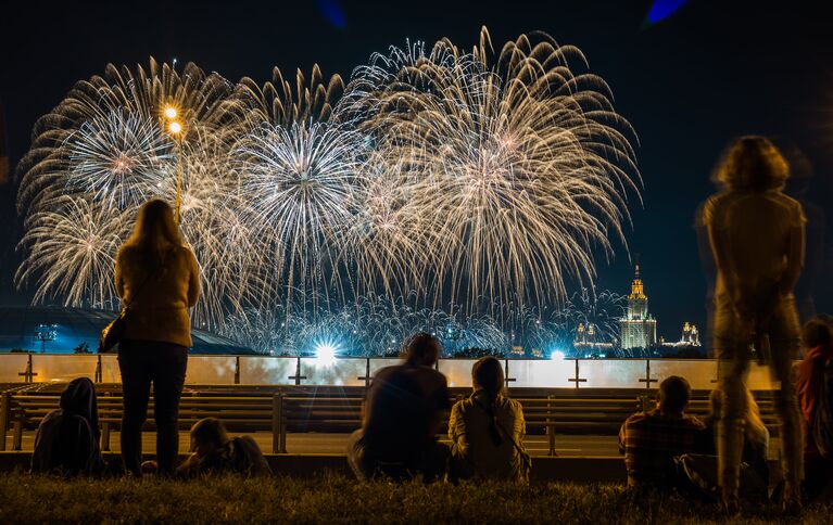 Международный фестиваль фейерверков. День первый